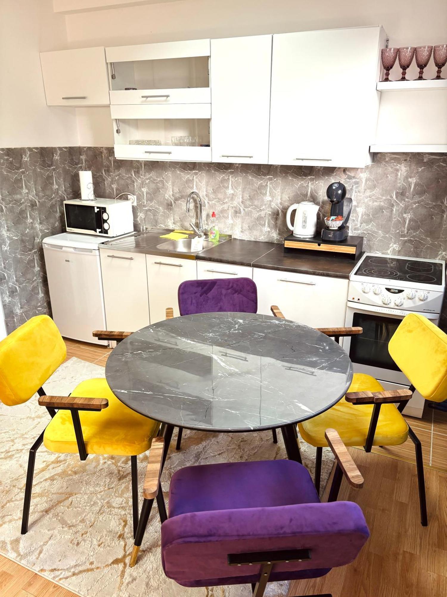 Monti Appartement *